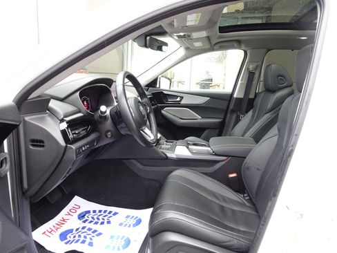 Used 2023 Acura MDX SH-AWD w/ Technology Package image 10