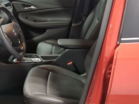 Used 2024 Buick Encore GX Sport Touring w/ Comfort Package FWD image 18