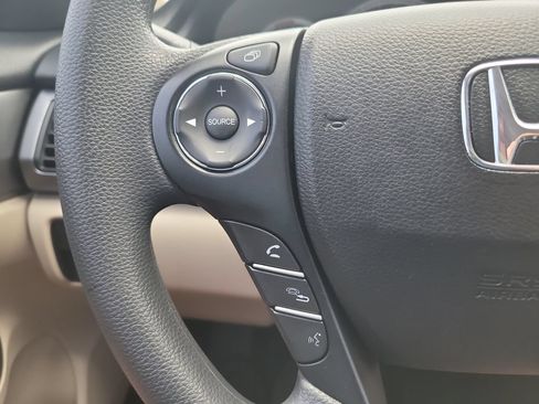 Used 2013 Honda Accord LX image 24