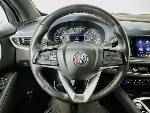Used 2023 Buick Enclave Essence FWD image 11