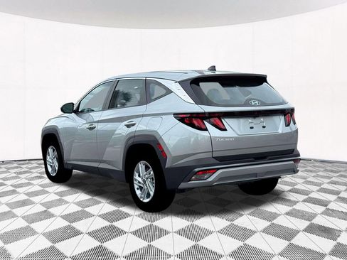 New 2026 Hyundai Tucson SE image 8