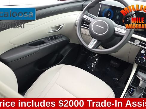 Used 2025 Hyundai Tucson SEL AWD/4WD image 27