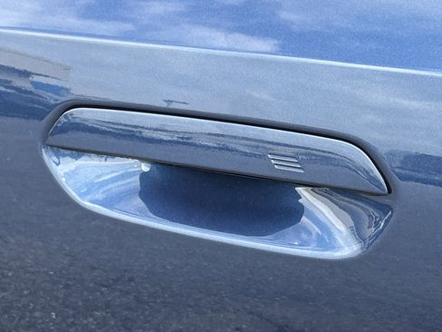 New 2026 BMW 530i w/ M Sport Package image 31