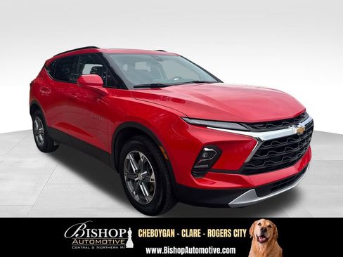 Used 2023 Chevrolet Blazer LT w/ Convenience Package FWD image 13