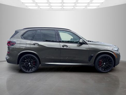 New 2026 BMW X5 sDrive40i w/ M Sport Package RWD image 7