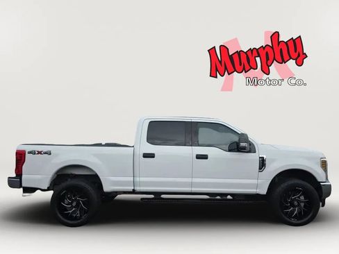 Used 2019 Ford F250 XLT AWD/4WD image 9