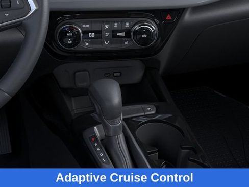 New 2026 Chevrolet Trax LT w/ Driver Confidence Package FWD image 24