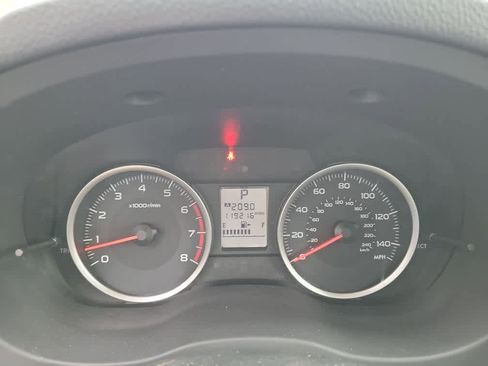 Used 2018 Subaru Forester 2.5i Premium w/ All-Weather Package image 12