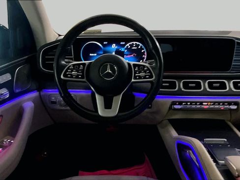 Used 2021 Mercedes-Benz GLS 450 4MATIC image 6