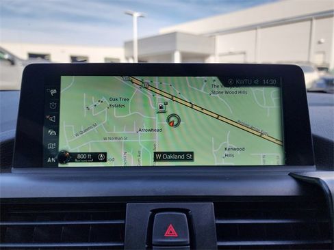 Used 2017 BMW M2 image 21