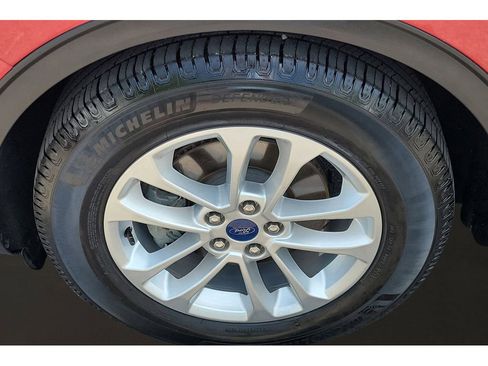 Used 2020 Ford Escape SE FWD image 26