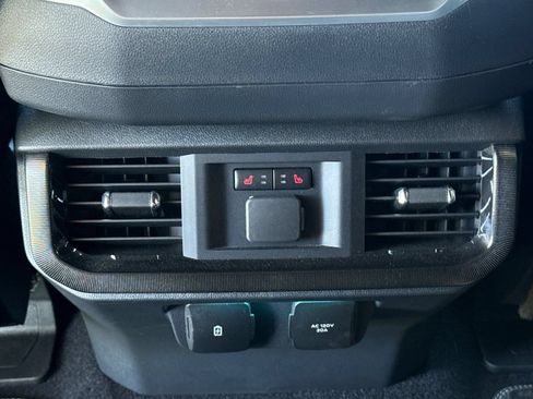 Used 2024 Ford F150 Lightning Platinum AWD/4WD image 20