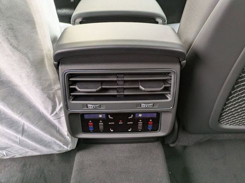 New 2026 Audi Q8 Premium Plus AWD/4WD image 19