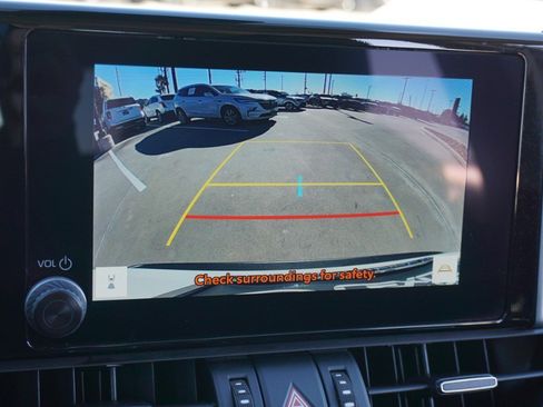 Used 2024 Toyota RAV4 XLE Premium image 17