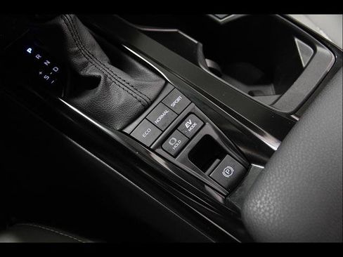 Used 2025 Toyota Camry SE w/ Multimedia Upgrade Package FWD image 17