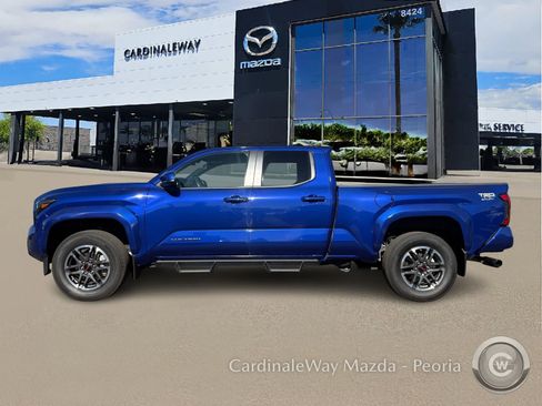 Used 2024 Toyota Tacoma TRD Sport image 3