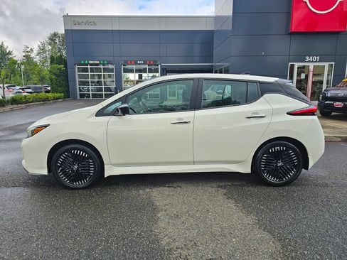 Used 2025 Nissan Leaf SV Plus FWD image 8