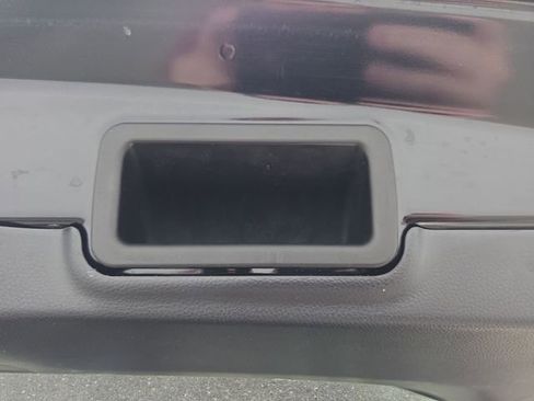 Used 2024 Subaru Crosstrek 2.0i Premium image 34