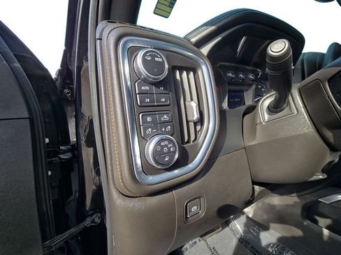 Used 2022 GMC Sierra 2500 AT4 w/ AT4 Preferred Package image 25