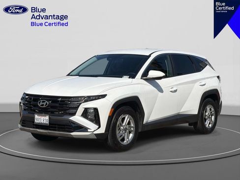 Used 2025 Hyundai Tucson SE FWD image 1