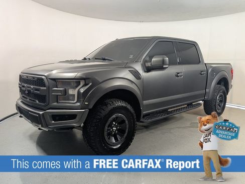 Used 2018 Ford F150 Raptor w/ Equipment Group 802A Luxury AWD/4WD image 3