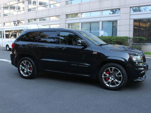 Used 2012 Jeep Grand Cherokee SRT8 AWD/4WD image 2