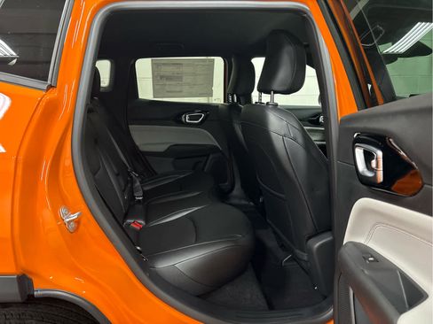 New 2026 Jeep Compass Limited image 21