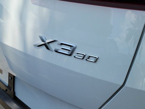 New 2026 BMW X3 xDrive30i w/ Premium Package AWD/4WD image 4