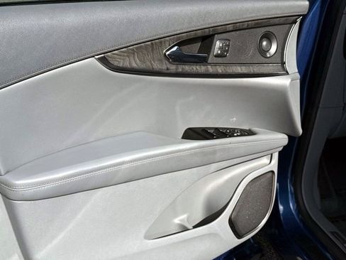 Used 2020 Lincoln Nautilus Reserve FWD image 18