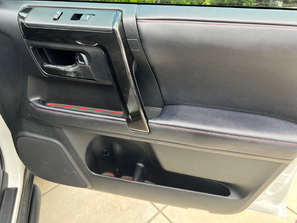 Used 2022 Toyota 4Runner TRD Off-Road Premium AWD/4WD image 6