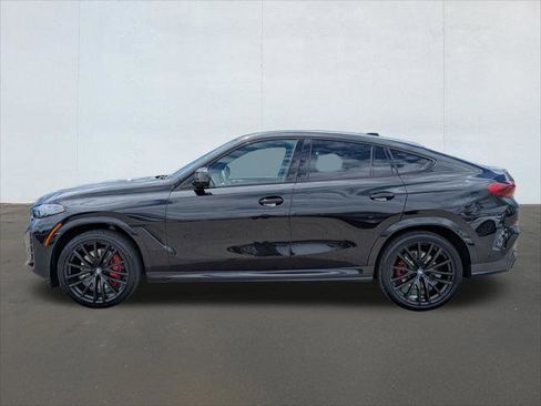 Used 2024 BMW X6 xDrive40i w/ Premium Package AWD/4WD image 2