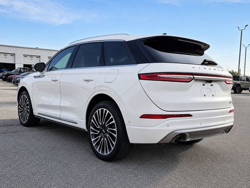 Used 2020 Lincoln Corsair Reserve w/ Equipment Group 202A AWD/4WD image 4