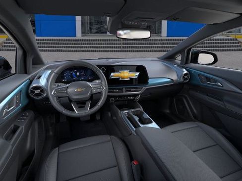New 2026 Chevrolet Equinox EV LT image 15