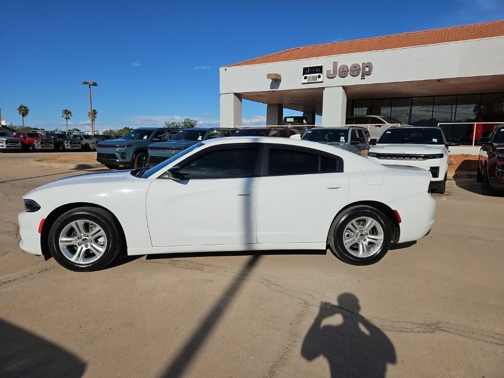 Certified 2023 Dodge Charger SXT RWD image 2