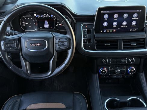 Used 2021 GMC Yukon AT4 w/ AT4 Premium Package image 11