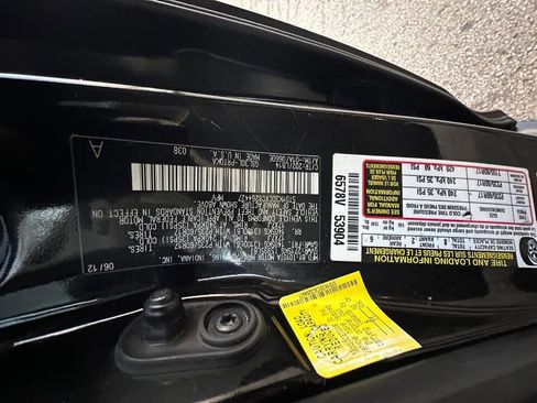 Used 2012 Toyota Sienna Limited image 31
