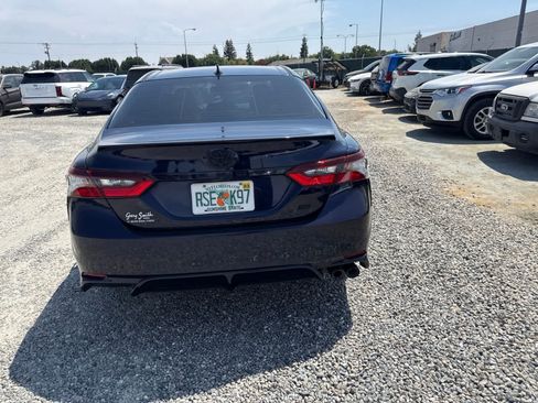 Used 2021 Toyota Camry SE FWD image 6