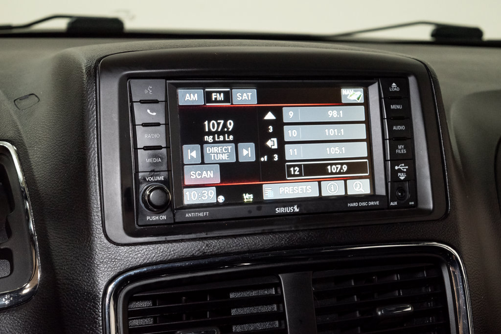 Used 2016 Dodge Grand Caravan R/T w/ Driver Convenience Group FWD image 15