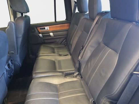 Used 2016 Land Rover LR4 HSE AWD/4WD image 17