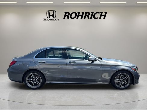 Used 2019 Mercedes-Benz C 300 4MATIC Sedan image 5