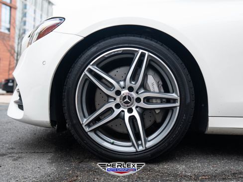 Used 2018 Mercedes-Benz E 300 300 image 9