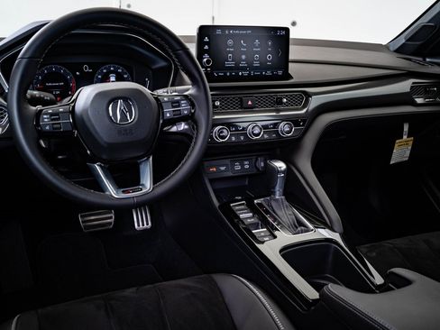 Certified 2025 Acura Integra A-Spec image 4