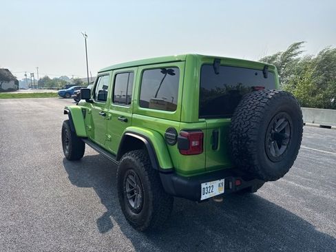 Used 2025 Jeep Wrangler Unlimited Rubicon 392 image 3
