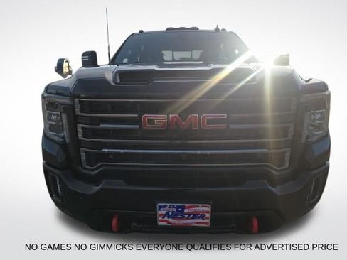 Used 2020 GMC Sierra 2500 AT4 w/ AT4 Premium Package image 10