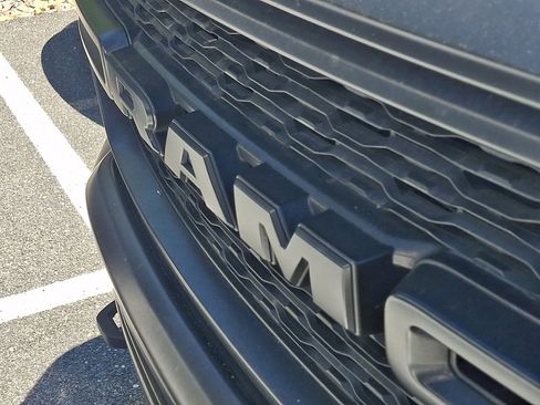 Used 2023 RAM 1500 Big Horn AWD/4WD image 4