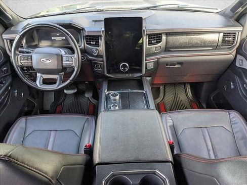 Used 2023 Ford Expedition Limited AWD/4WD image 18