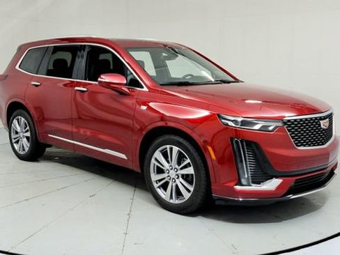 Certified 2024 Cadillac XT6 Premium Luxury image 7