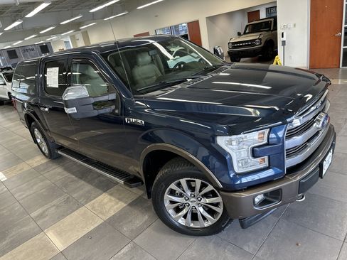 Used 2017 Ford F150 Lariat w/ Equipment Group 502A Luxury image 12