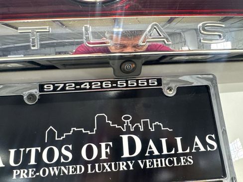 Used 2024 Volkswagen Atlas Cross Sport SE image 24