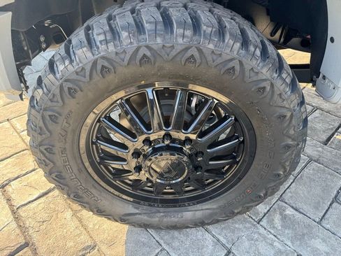 Used 2026 Ford F450 Lariat AWD/4WD image 4